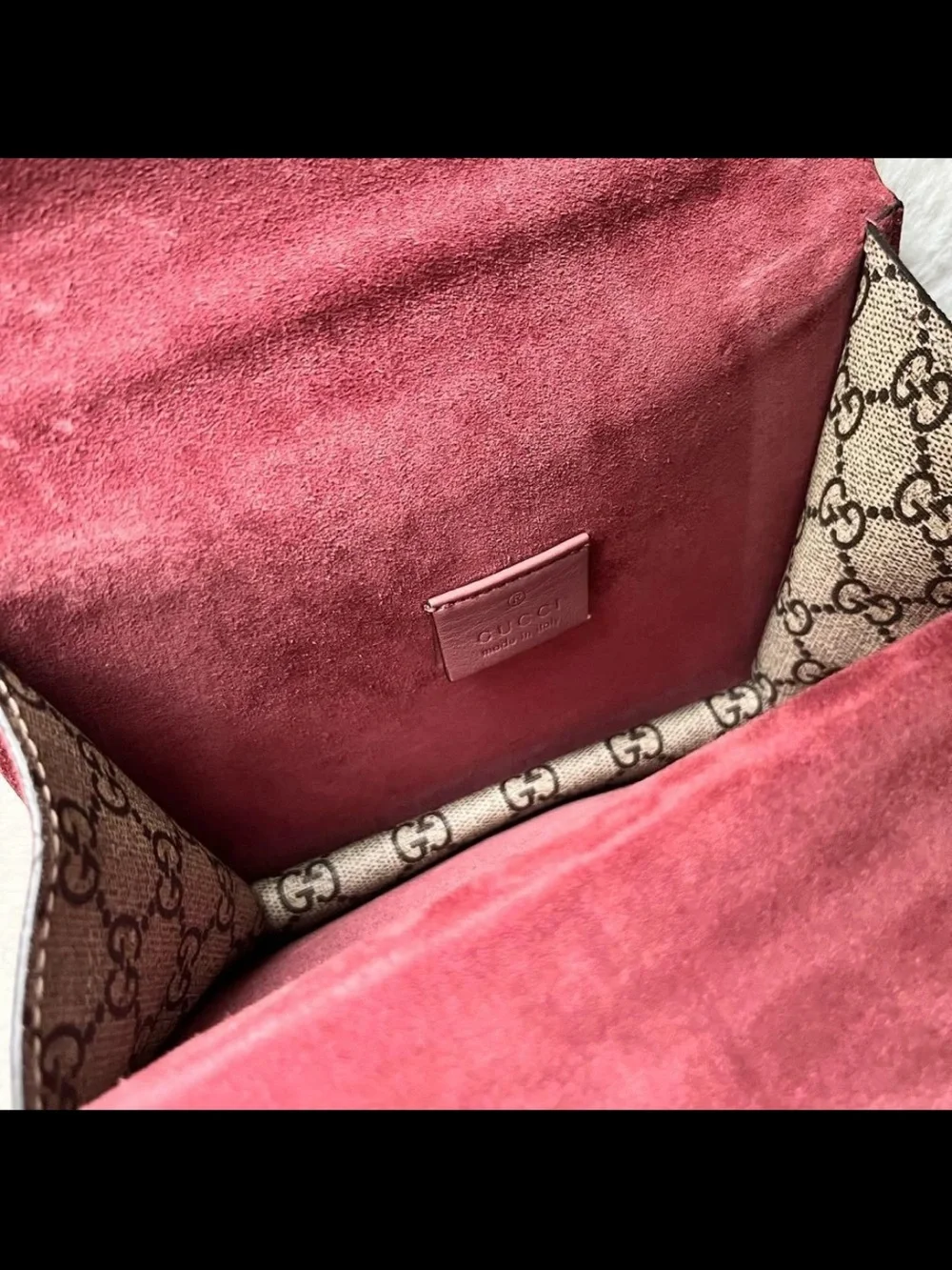 Gucci GG Supreme Crossbody Bag with Pink Floral Print